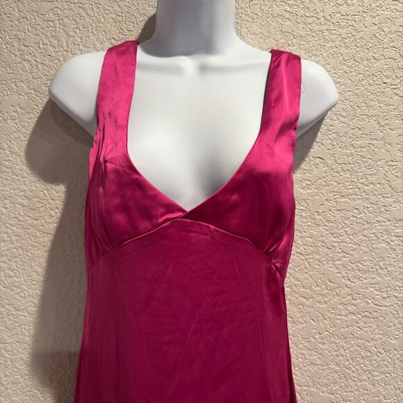 princess polly | lynsey fuchia silky summer leg slit midi dress sz 4 - Picture 3 of 10